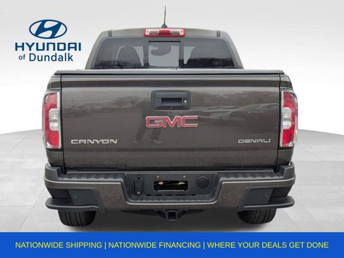 Used 2020 GMC Canyon Denali image 8