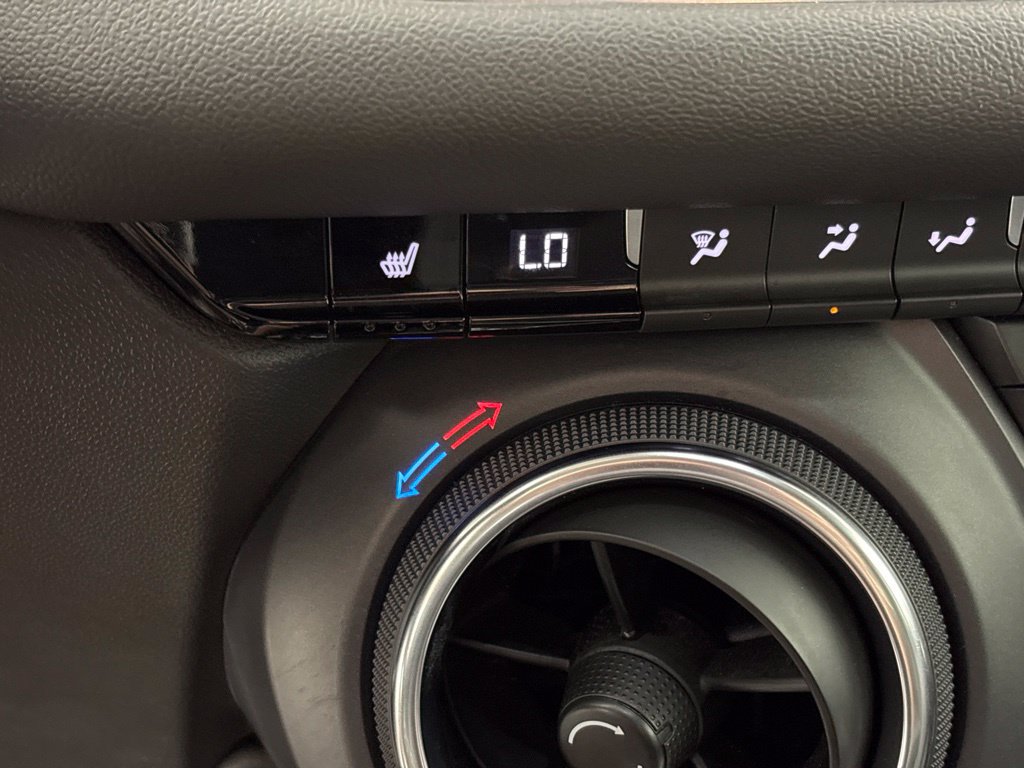 Used 2025 Chevrolet Blazer LT FWD image 35
