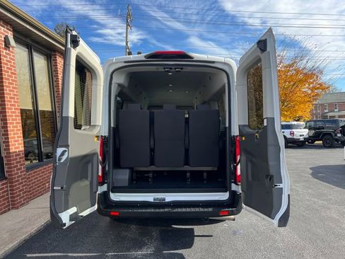 Used 2023 Ford Transit 350 XLT image 16