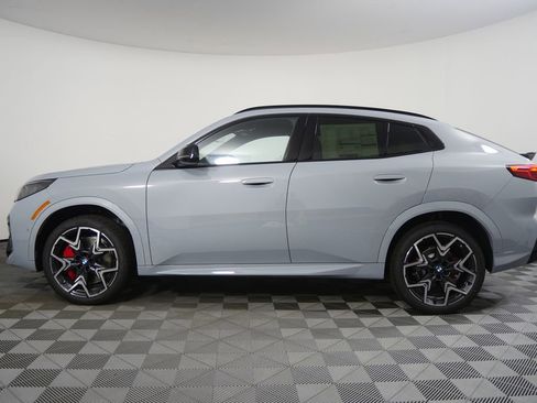 New 2026 BMW X2 xDrive28i w/ Technology Package AWD/4WD image 3