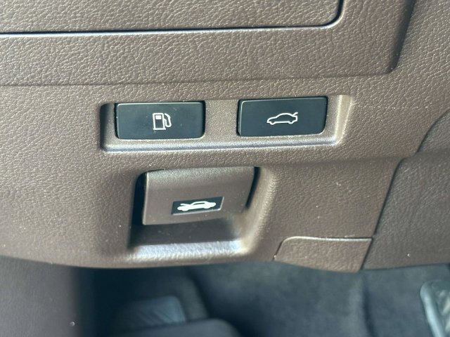 Used 2019 Lexus ES 350 w/ Premium Package FWD image 12