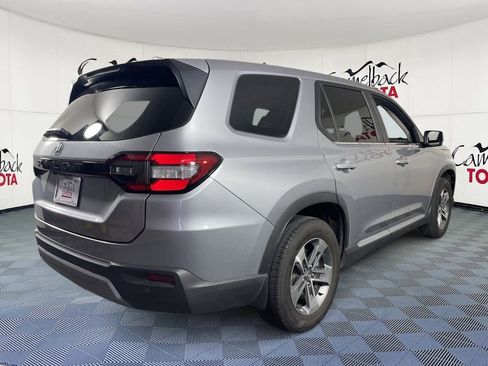 Used 2024 Honda Pilot EX-L image 7