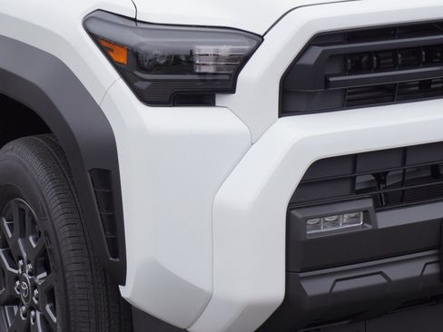 New 2026 Toyota 4Runner SR5 image 3