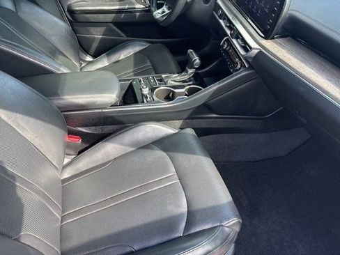Used 2023 Kia K5 GT-Line image 41