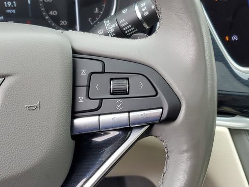 Certified 2024 Cadillac XT6 Premium Luxury w/ LPO, Floor Liner Package image 17