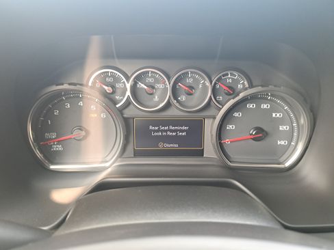 Used 2021 Chevrolet Suburban RST w/ Luxury Package AWD/4WD image 21