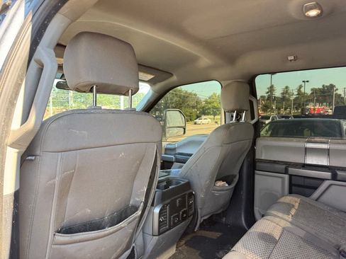 Used 2020 Ford F250 XLT w/ XLT Premium Package AWD/4WD image 25