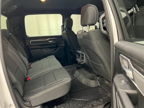 Used 2020 RAM 1500 Big Horn AWD/4WD image 10
