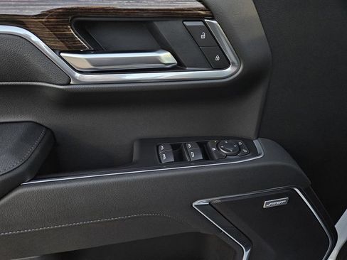 New 2026 GMC Sierra 1500 Elevation w/ Elevation Premium Package image 7