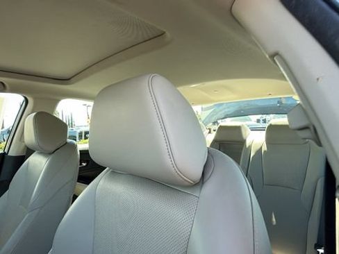 Used 2024 Honda Accord Touring image 22
