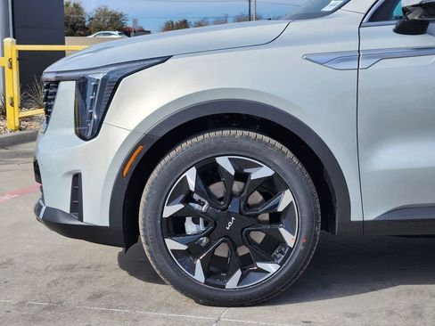 New 2026 Kia Sorento EX w/ EX Premium Package FWD image 5