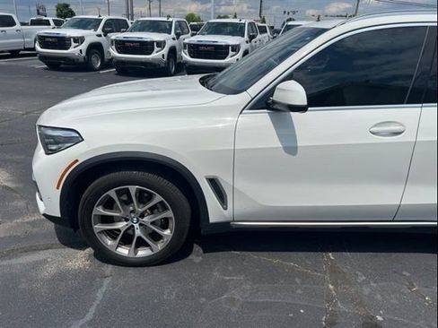 Used 2022 BMW X5 xDrive40i w/ Climate Comfort Package AWD/4WD image 8