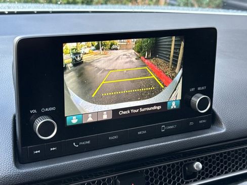 Certified 2025 Honda Civic Sport image 18