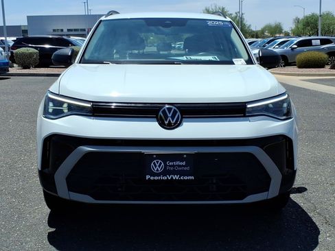 Certified 2025 Volkswagen Taos S AWD/4WD image 2