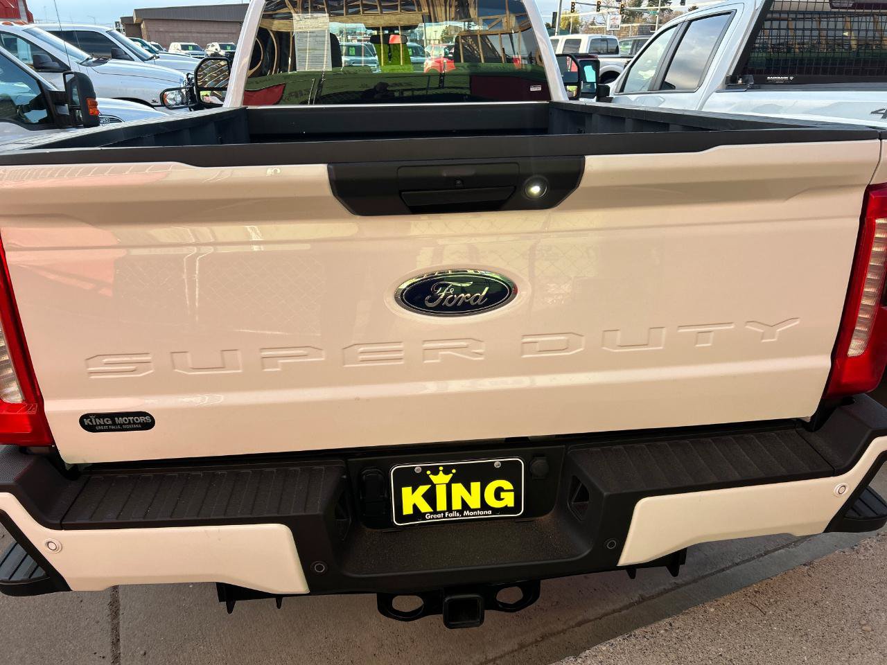 Used 2023 Ford F350 XL w/ STX Appearance Package AWD/4WD image 4