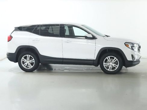 Used 2020 GMC Terrain SLE AWD/4WD image 11