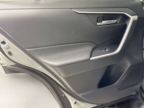 Used 2020 Toyota RAV4 XLE w/ All Weather Liner Package AWD/4WD image 27