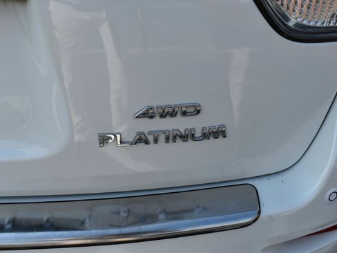 Used 2014 Nissan Pathfinder Platinum w/ Platinum Premium Package AWD/4WD image 16