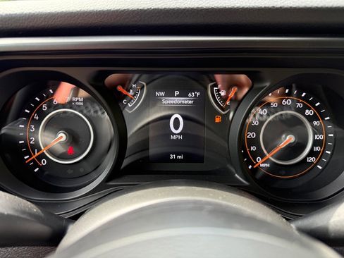 New 2025 Jeep Gladiator Sport image 22