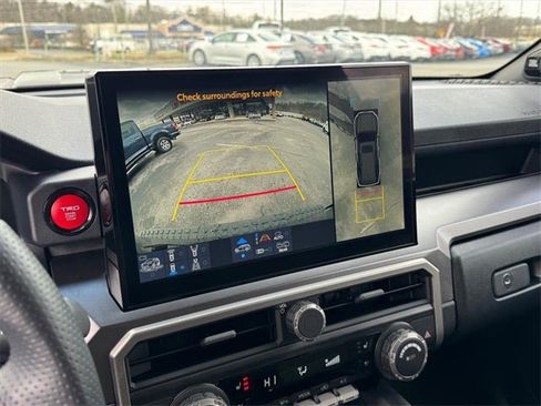 Used 2025 Toyota 4Runner TRD Sport Premium image 25