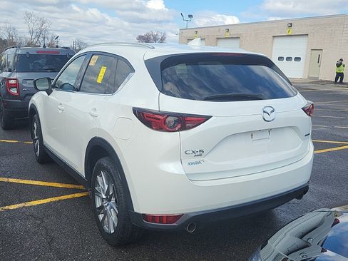 Used 2020 MAZDA CX-5 Grand Touring Reserve image 2