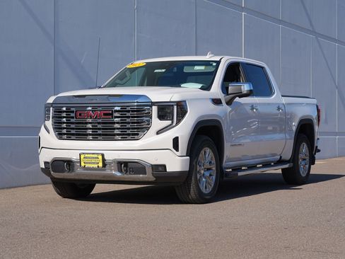 Used 2022 GMC Sierra 1500 Denali AWD/4WD image 7