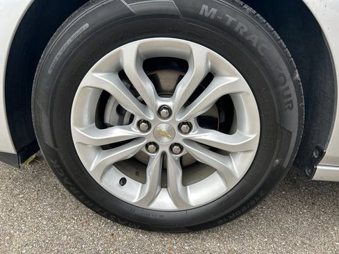 Used 2019 Chevrolet Cruze LS w/ LS Convenience Package FWD image 19