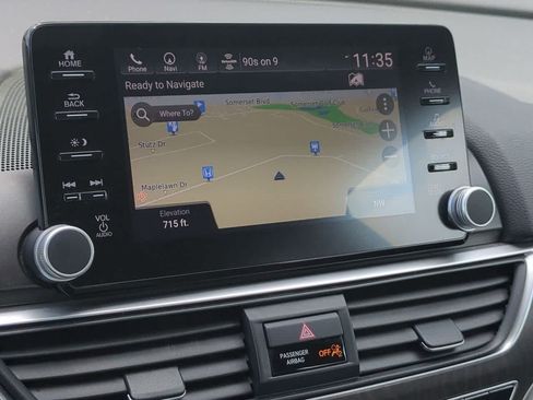 Used 2018 Honda Accord Touring image 29