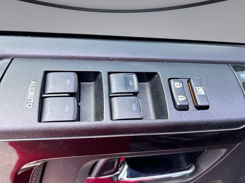 Used 2024 Toyota 4Runner TRD Off-Road AWD/4WD image 13