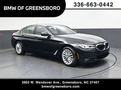 Used 2022 BMW 530i w/ Premium Package image 1