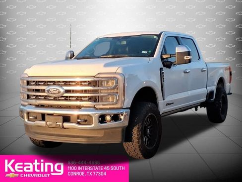 Used 2024 Ford F250 Lariat w/ Chrome Package image 8
