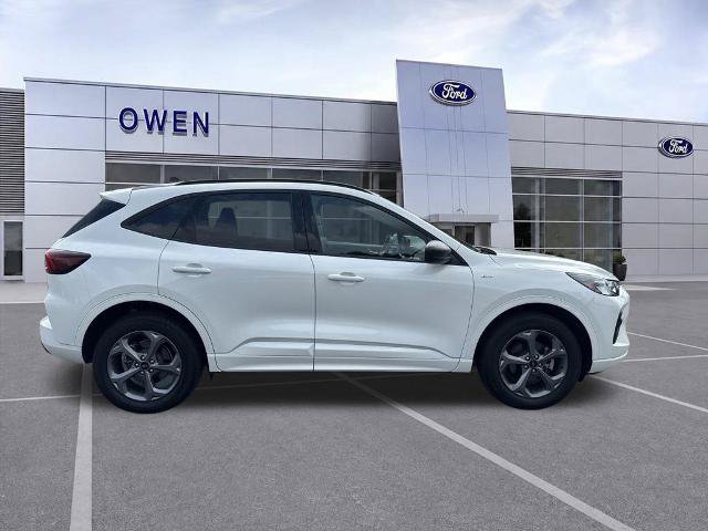 Certified 2024 Ford Escape ST-Line w/ Tech Pack #1 AWD/4WD image 6