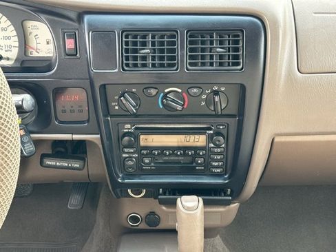 Used 2003 Toyota Tacoma PreRunner image 15