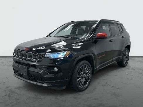 Used 2023 Jeep Compass Limited AWD/4WD image 1