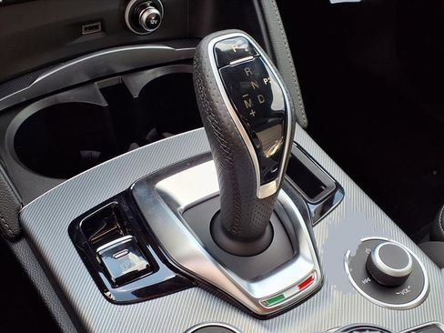 New 2025 Alfa Romeo Stelvio Sprint w/ Veloce Package image 14