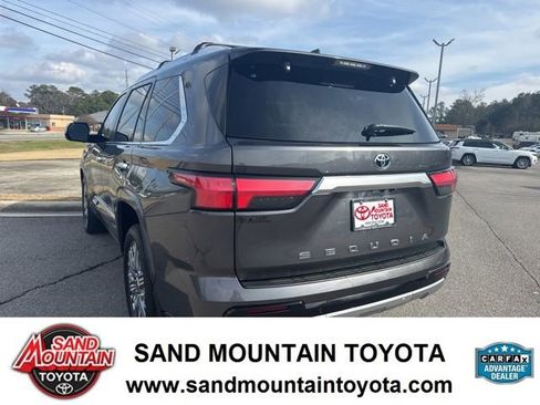 Used 2024 Toyota Sequoia Capstone image 4