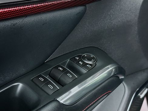 Used 2026 Chevrolet Traverse RS FWD image 25