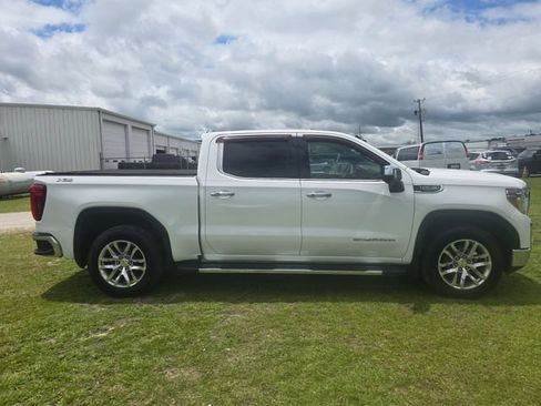 Used 2019 GMC Sierra 1500 SLT w/ SLT Premium Plus Package AWD/4WD image 9