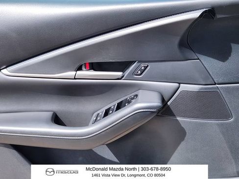 Used 2023 MAZDA CX-30 AWD 2.5 S w/ Select Package image 6