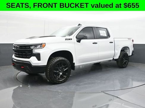 New 2026 Chevrolet Silverado 1500 LT Trail Boss w/ LPO, Dark Essentials Package image 3