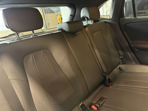 Used 2025 Mercedes-Benz GLA 250 4MATIC image 7