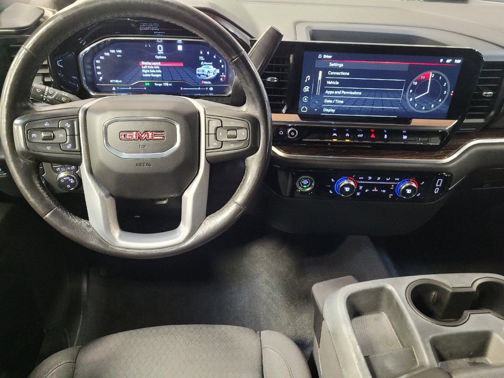 Used 2022 GMC Sierra 1500 SLE w/ LPO, GMC Protection Package AWD/4WD image 22
