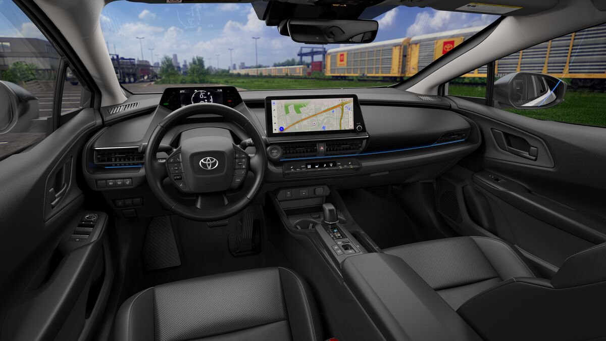 New 2027 Toyota Prius FWD image 22