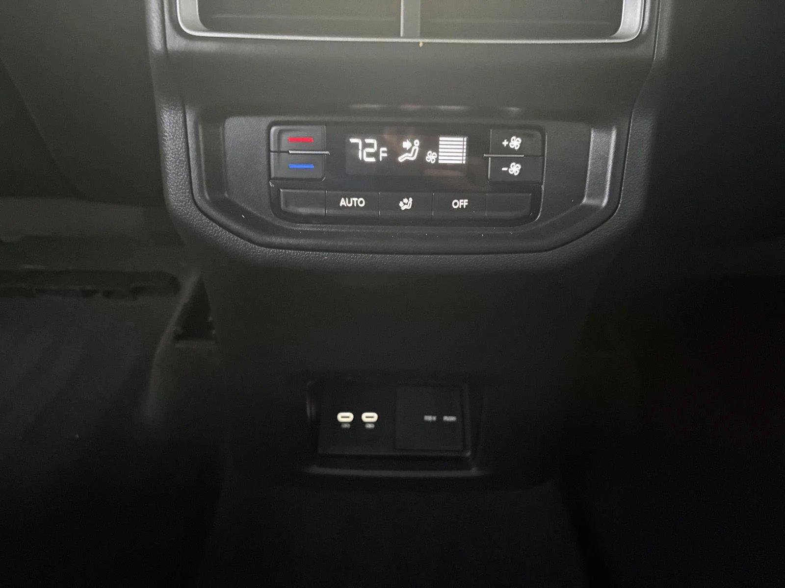 Certified 2024 Volkswagen Atlas Peak Edition SEL AWD/4WD image 13