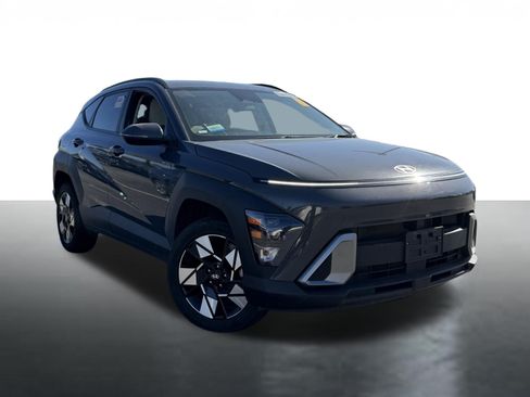 Used 2024 Hyundai Kona SEL AWD/4WD image 1