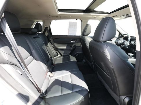 Used 2023 Nissan Rogue SV w/ SV Premium B Package image 22