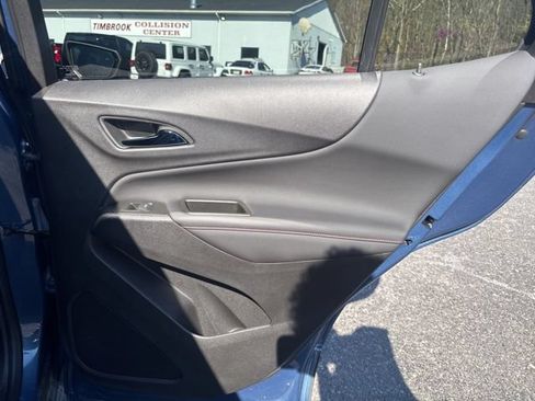 Used 2024 Chevrolet Equinox RS AWD/4WD image 17