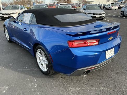 Used 2018 Chevrolet Camaro LT image 10
