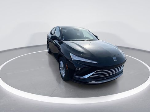New 2026 Buick Envista Preferred w/ Convenience I Package FWD image 2