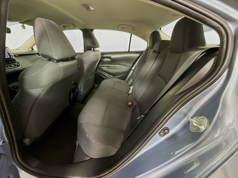 Used 2020 Toyota Corolla LE FWD image 27
